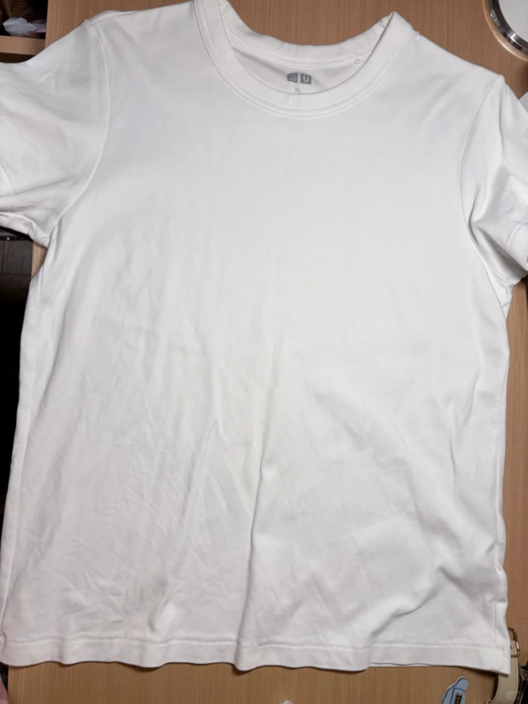 DIY T-shirt upcycle tutorial